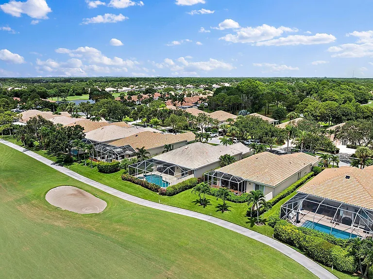 8485 SE Palm Hammock Ln — Photo 49