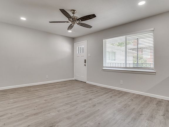 4th image of 5444 Gaston Ave APT 203