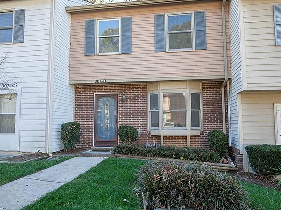 2nd image of 307 D E Montcastle Dr