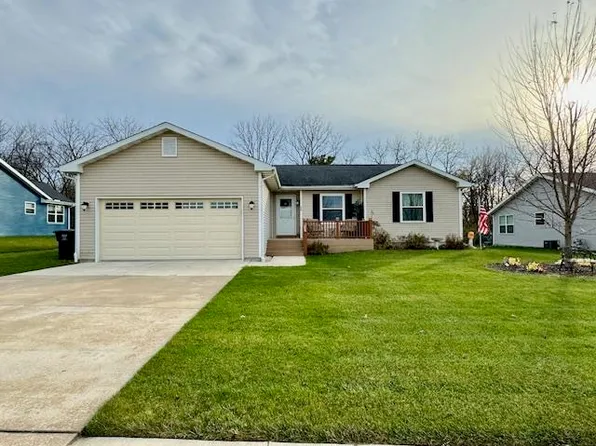 117 Rolling Meadow Dr, Darien, WI 53114
