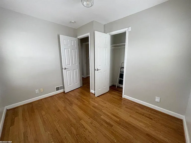 3602 Ravena Ave — Photo 10