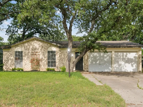1213 Pin Oak Dr, Denton, TX 76209