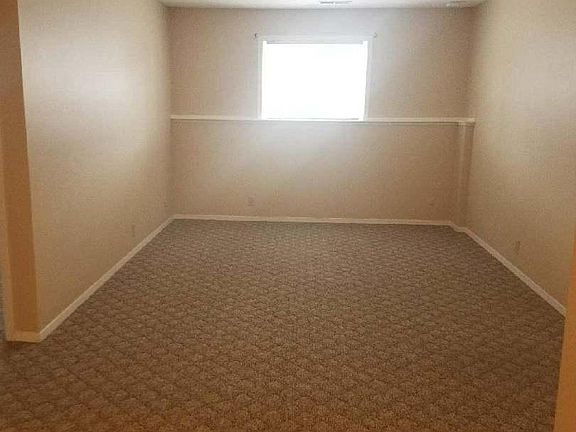 2nd image of 661 Faidley Ct APT 9