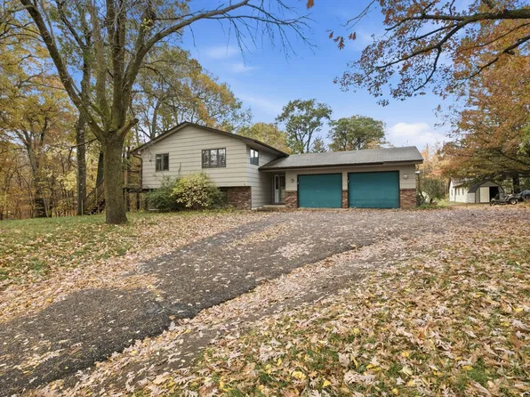 825 Chestnut St, Taylors Falls, MN 55084