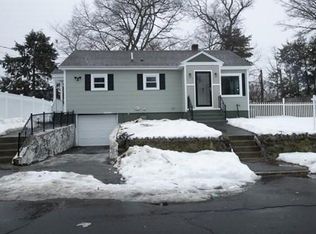 50 Tudor St, Methuen, MA 01844