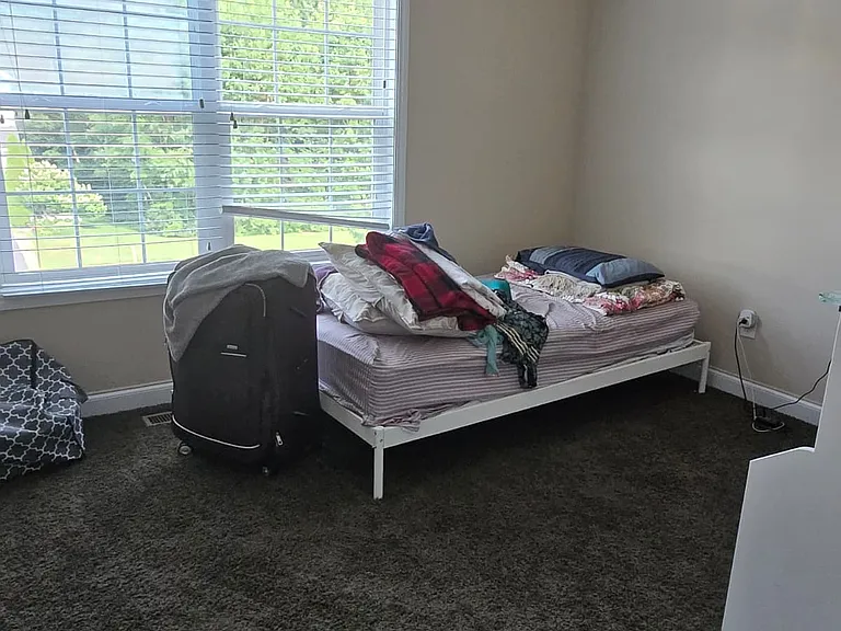8853 Sweetshade Dr — Photo 10