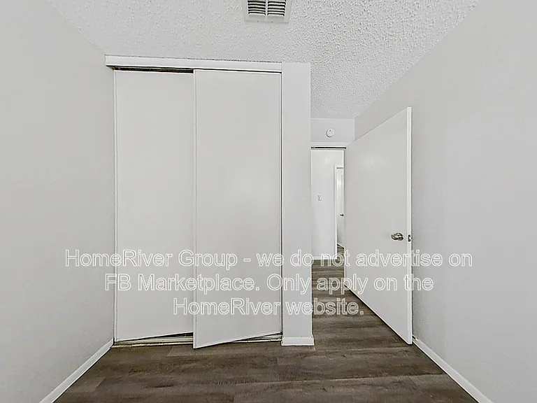 9759 Hidden Brk — Photo 16