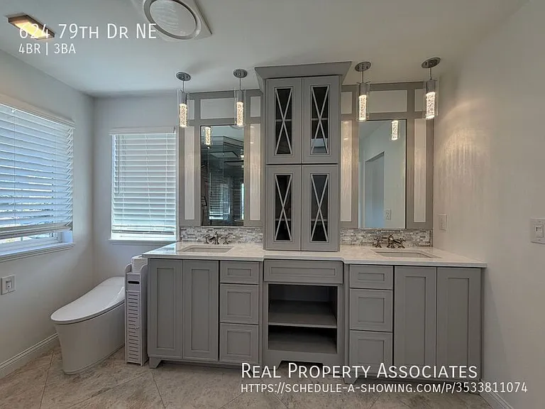 624 79th Dr NE — Photo 30