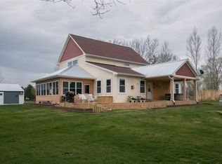 1180 Knapp Rd, Cedar Rapids, IA 52403