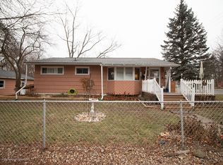 3703 Pleasant Grove Rd, Lansing, MI 48910