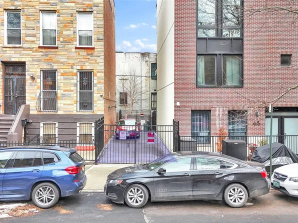 63 Irving Place, Brooklyn, NY 11238