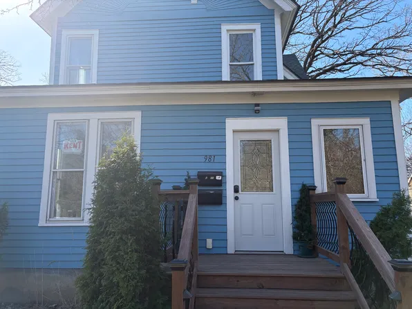 981 Bayless Ave, Saint Paul, MN 55114