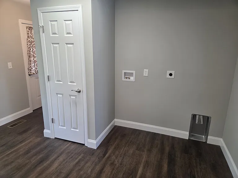322 Mill St — Photo 15