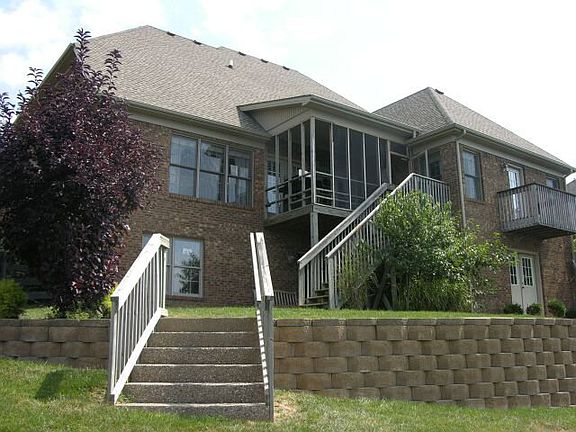 3rd image of 364 Highland Lakes Dr