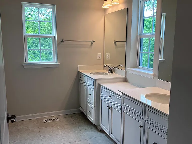 5020 Birch Leaf Cir — Photo 8