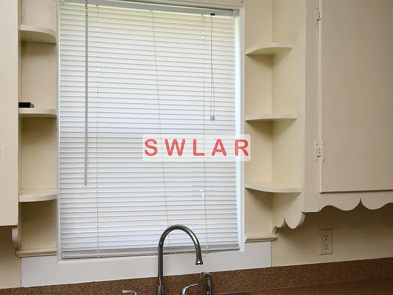 1028 Alamo St — Photo 8