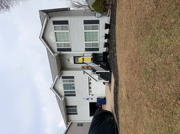(undisclosed Address), Andalusia, IL 61232