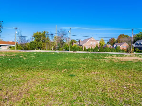 6379 Kugler Mill Rd, Cincinnati, OH 45236