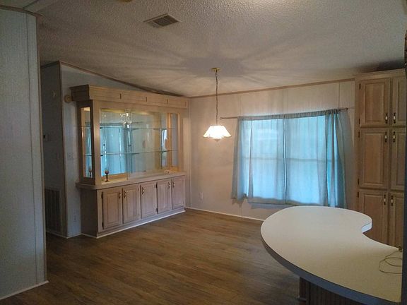 5th image of 509 Caboose Ln