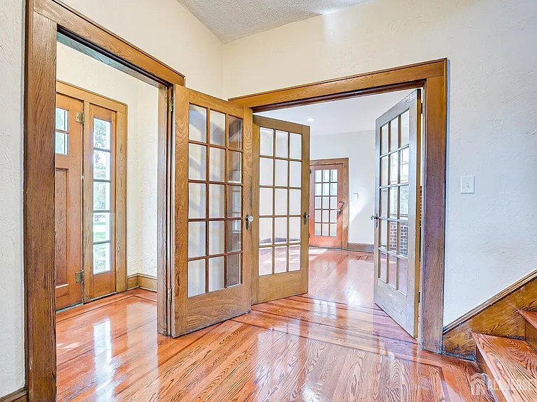 338 Buckelew Ave — Photo 63