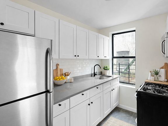 5th image of 304 W 151st St APT 21