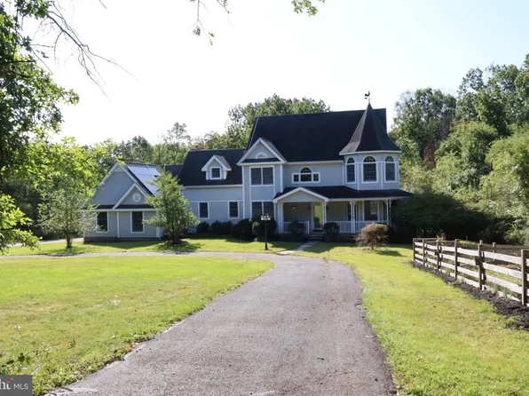880 Cressman Rd, Harleysville, PA 19438