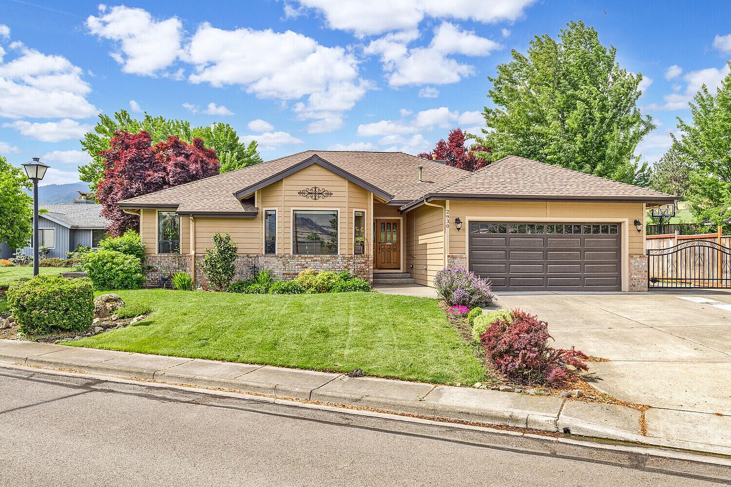 2930 Wedgewood Ln, Ashland, OR 97520 MLS 220165328 Zillow