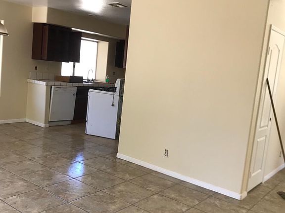 4th image of 4043 Claret Ct