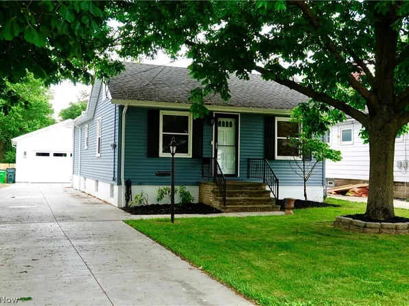 1325 Elmwood Rd, Mayfield Heights, OH 44124