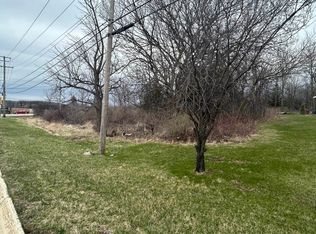 31101 N Fairfield Rd, Grayslake, IL 60030