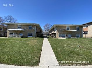 2206 Hebron Ave E #2206, Zion, IL 60099