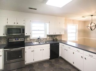 62 Sherwood Dr, Blue Ridge, VA 24064