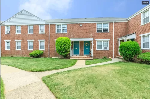 Primary Photo - Welcome to Red Oak Apartments in Hamilton, New Jersey.