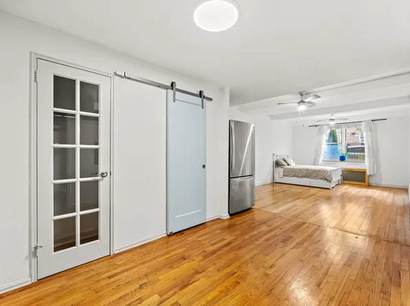 3203 Nostrand Avenue image 2 of 12