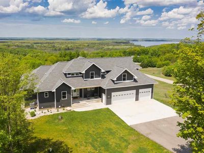 7593 Horton Creek Dr, Grawn, MI, 49637