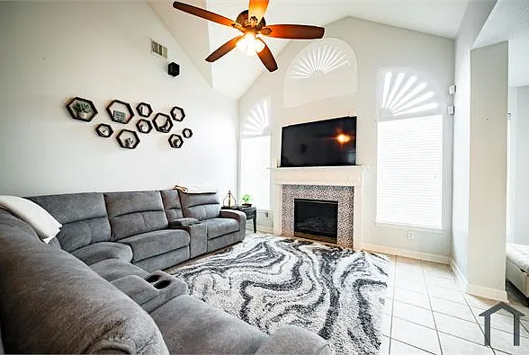 5810 Misty Island Ct — Photo 24