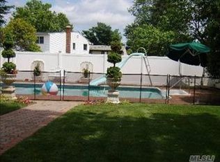 5 Ebb Ct, Commack, NY 11725