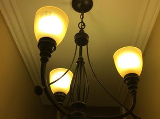 901 Corinthian Ave, Philadelphia, PA 19130