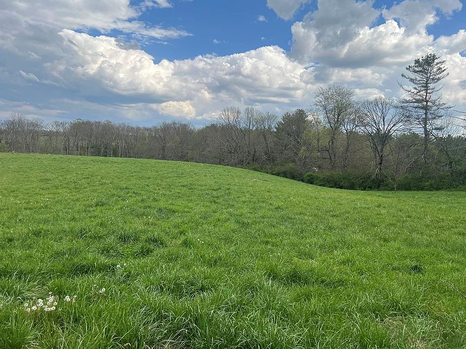 1st image of Dykes Rd