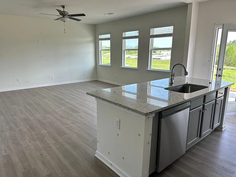 74 Briarwood Dr — Photo 9