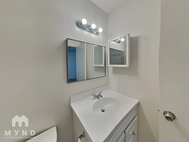 5924 N 83rd St — Photo 10