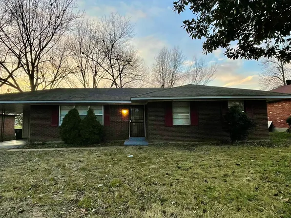 4441 Deerland St, Memphis, TN 38109