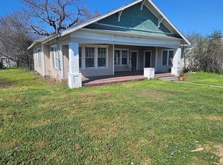 432 S Main St, Springtown, TX 76082