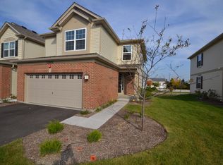 1501 Pauline Cir, Mundelein, IL 60060
