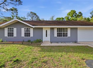 6047 W Van Buren Dr, Homosassa, FL 34448