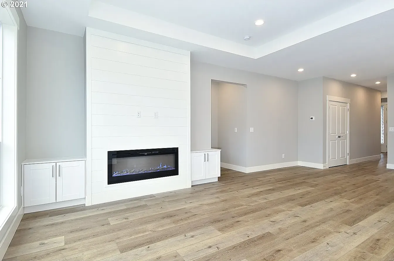 3 bed, 1616 sqft, $2,775 — Photo 3