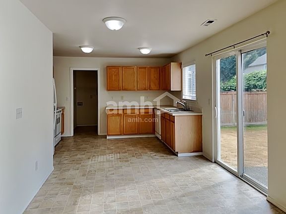 3rd image of 5008 S Mullen St