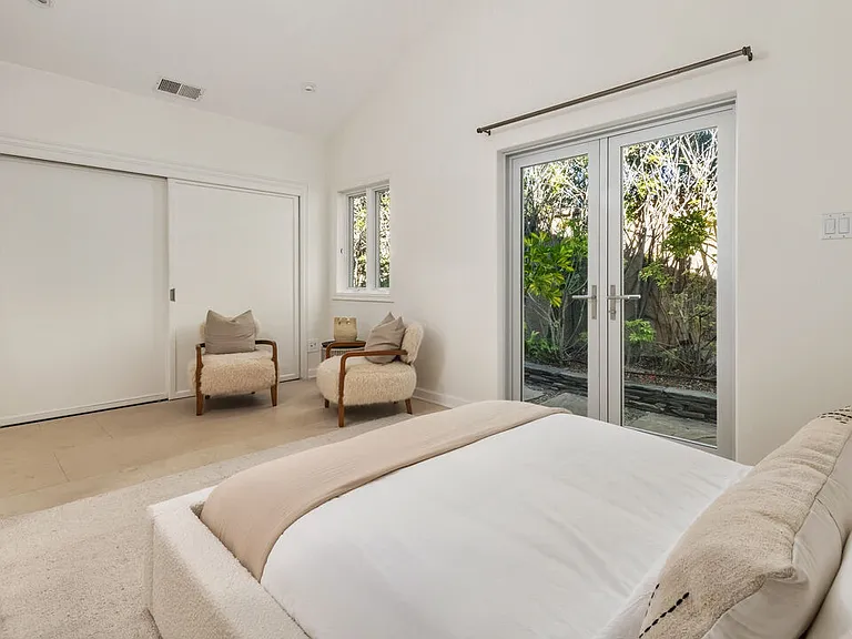 29020 Cliffside Dr — Photo 52