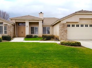 11107 Open Trail Rd, Bakersfield, CA 93311