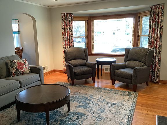 2nd image of 9126 Sproat Ave